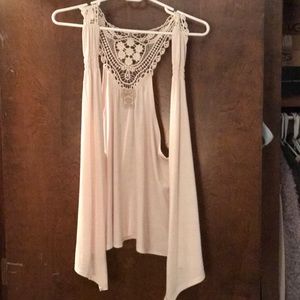 Crochet sleeveless cardigan beige